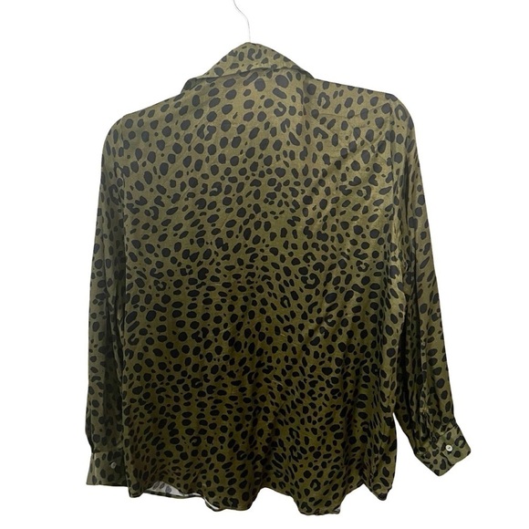 NWT ZARA Pajama Style Animal Print Satin Black Green Button Down Sz M - Picture 3 of 6